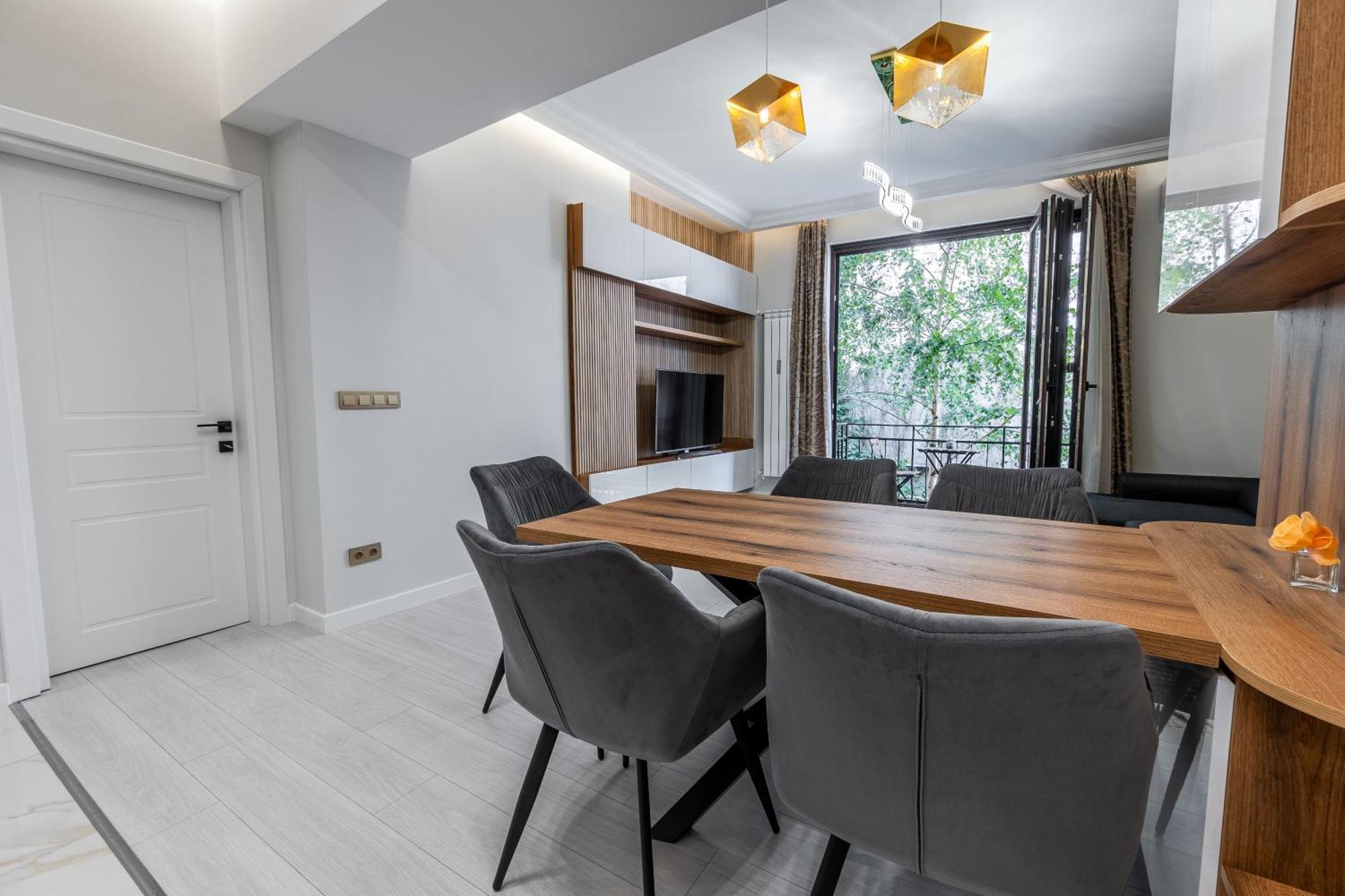 Vitoshka Luxury 2-Br Retreat Appartement Sofia Buitenkant foto