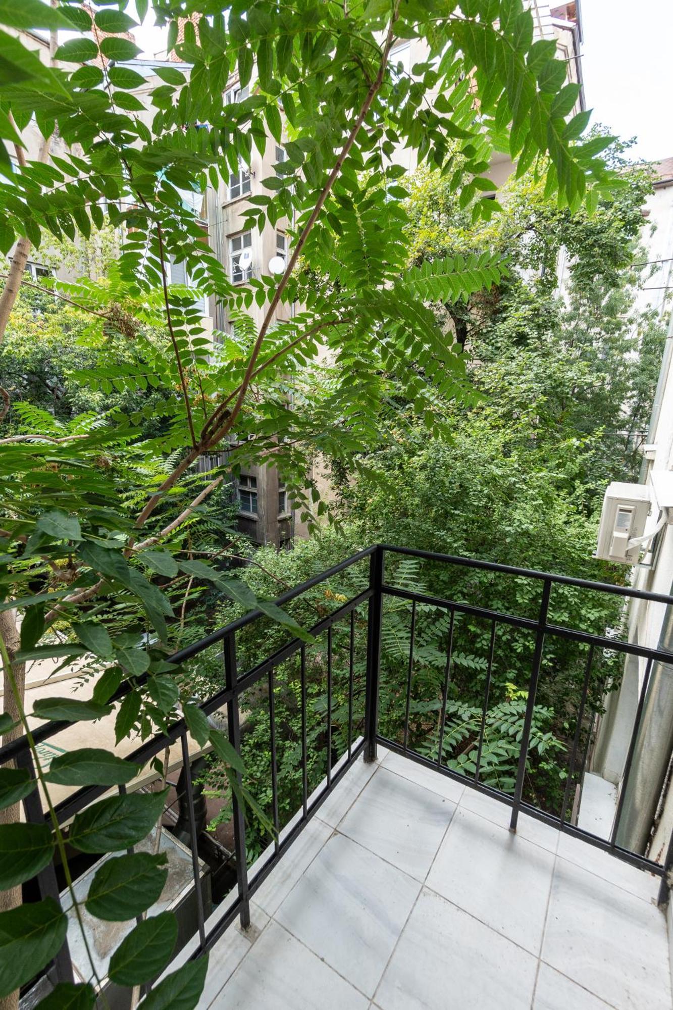 Vitoshka Luxury 2-Br Retreat Appartement Sofia Buitenkant foto